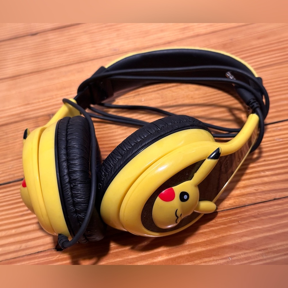 Pikachu headphones kids wired